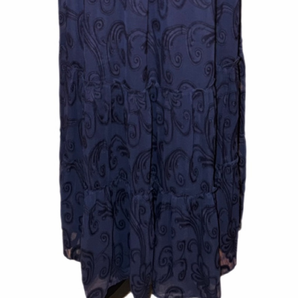 Lilly Pulitzer Hadley Smocked Dress- maxi, navy,
lined, and flattering! LN XL 💙 - Picture 8 of 15